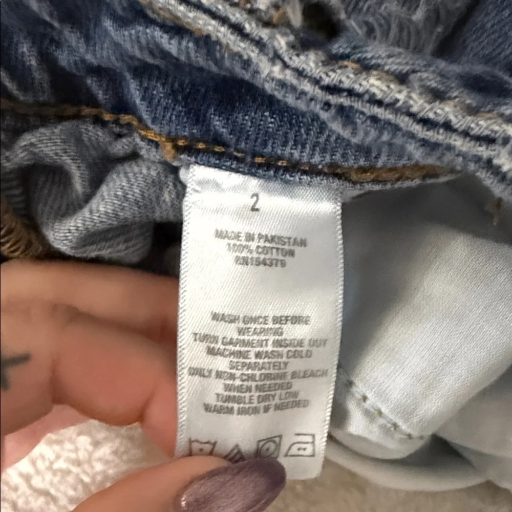 Aeropostale Ripped Blue Jean Shorts - Picture 5 of 6
